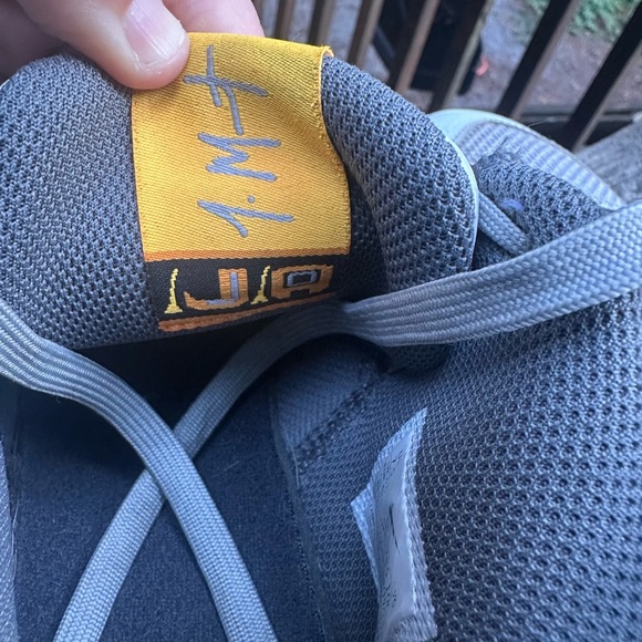 NIKE Ja Morant White and Gray Sneakers with Orange Accent Men’s Size 7.5 - Picture 7 of 13